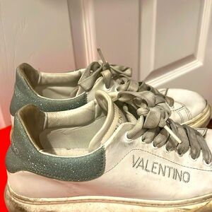 White sneakers Valentino size 7,5